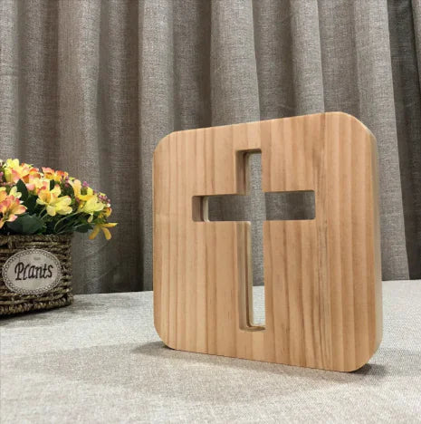 Cross Pine Table Lamp